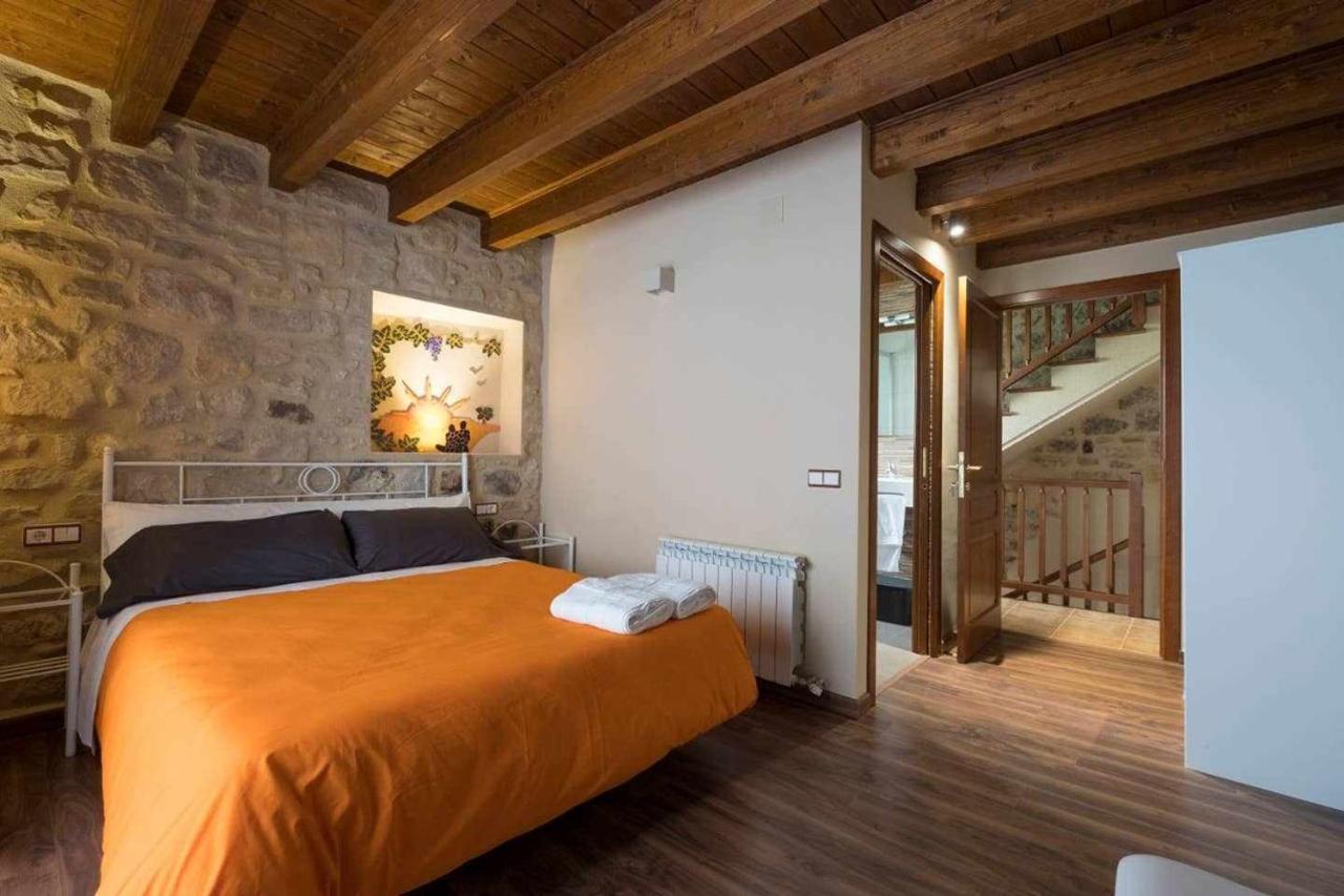 Casa Rural Lo Niu Caseras Bagian luar foto