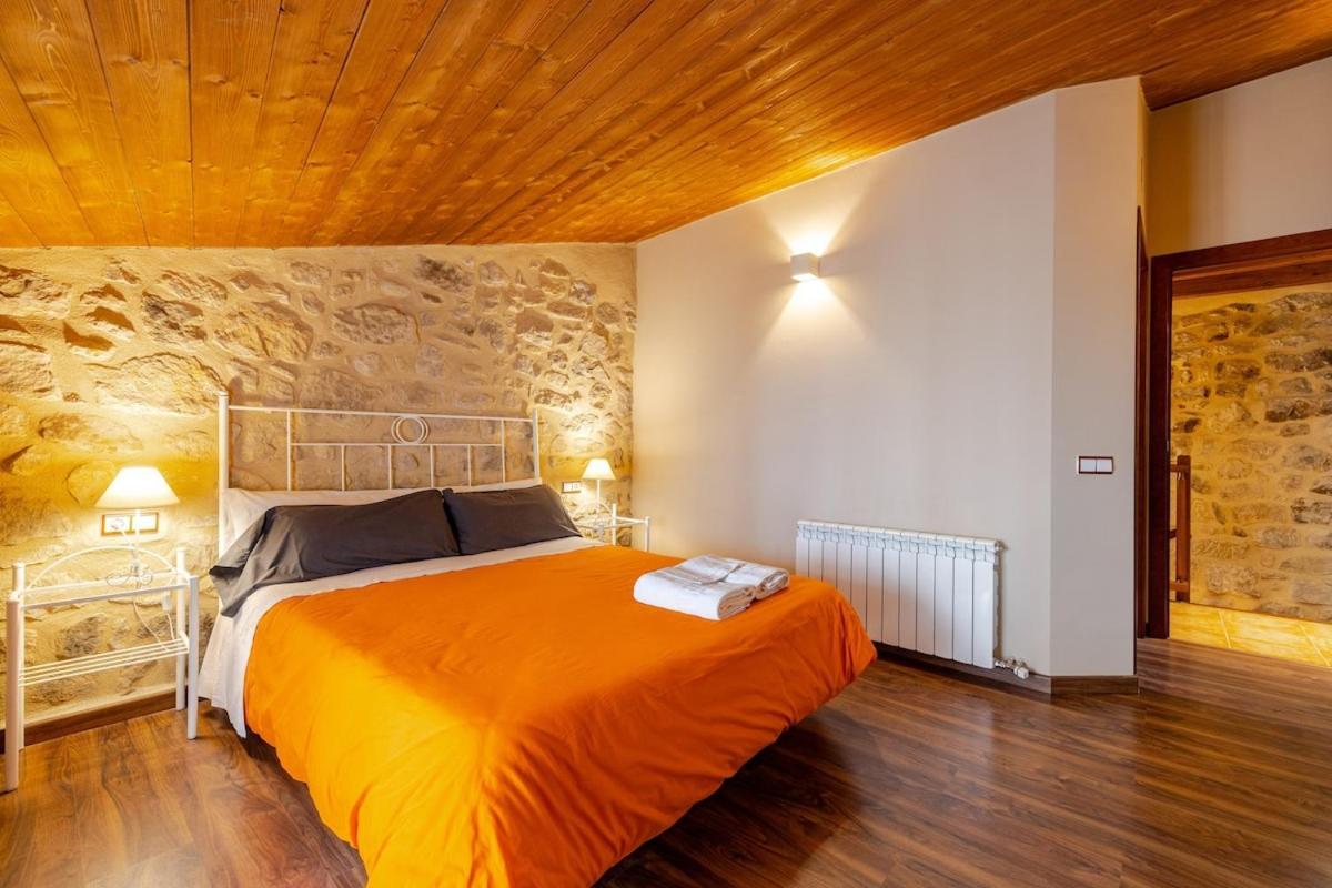 Casa Rural Lo Niu Caseras Bagian luar foto